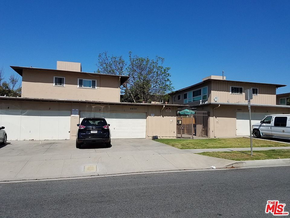 2nd image of 9801 Crenshaw Blvd