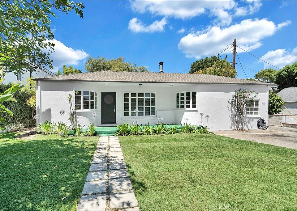 1st image of 4227 Van Nuys Blvd