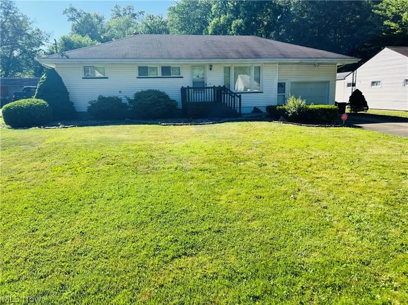 1214 Patchen Ave SE, Warren, OH 44484