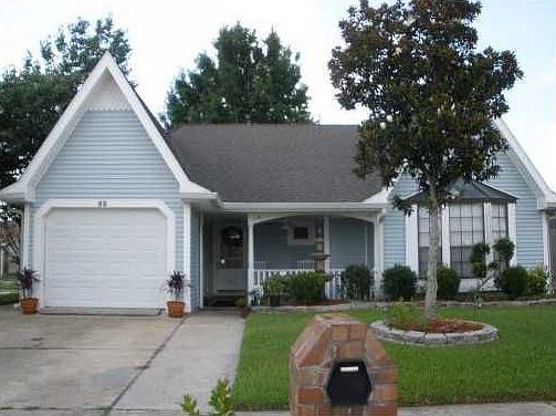 1st image of 52 Sawgrass Dr