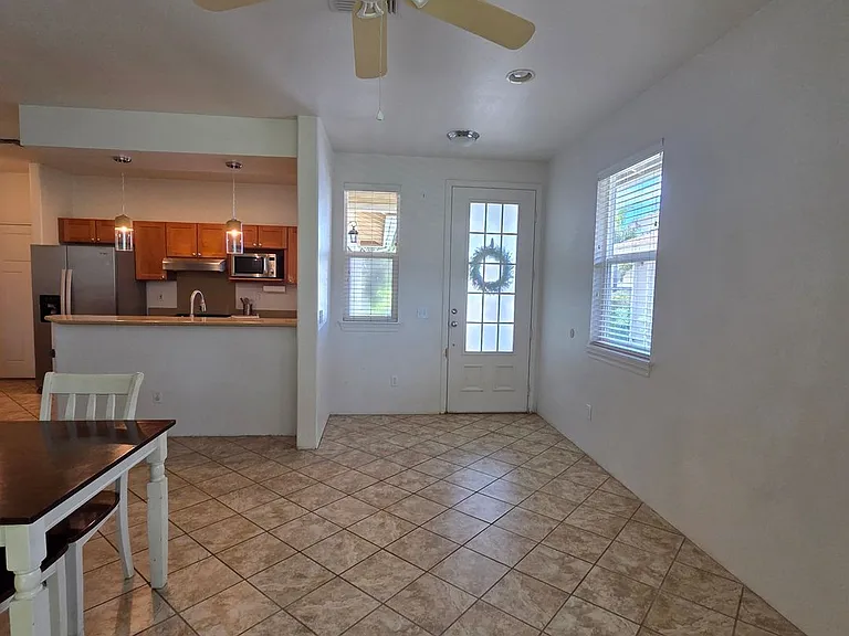 52 Kuinehe Pl — Photo 2