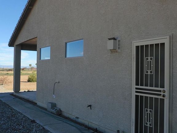 5th image of 2870 E Eliza Cir