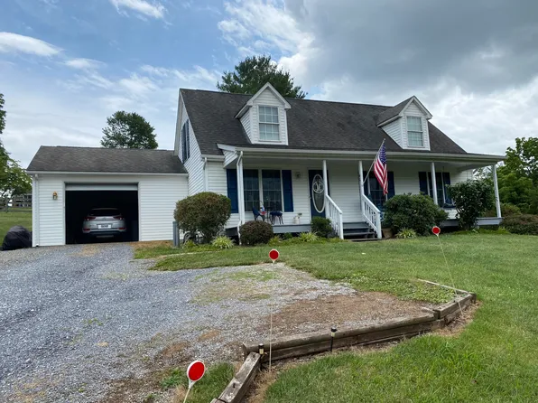 40 Mill Ct, Lexington, VA 24450
