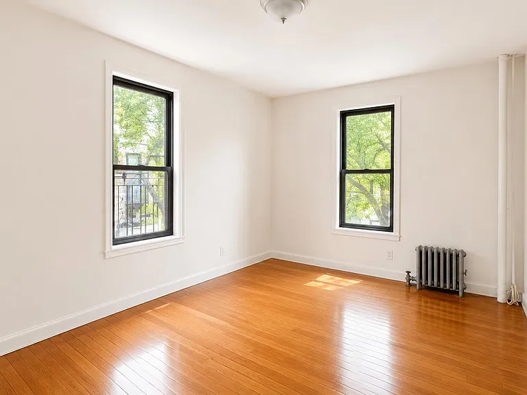 100 Arden St #2G — Photo 6