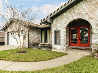 2510 Gerol Cir, Galveston, TX 77551
