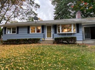 62 Comeau St, Manchester, NH 03102