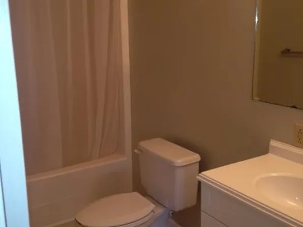 550 Borden Rd APT A7, Lexington, VA 24450