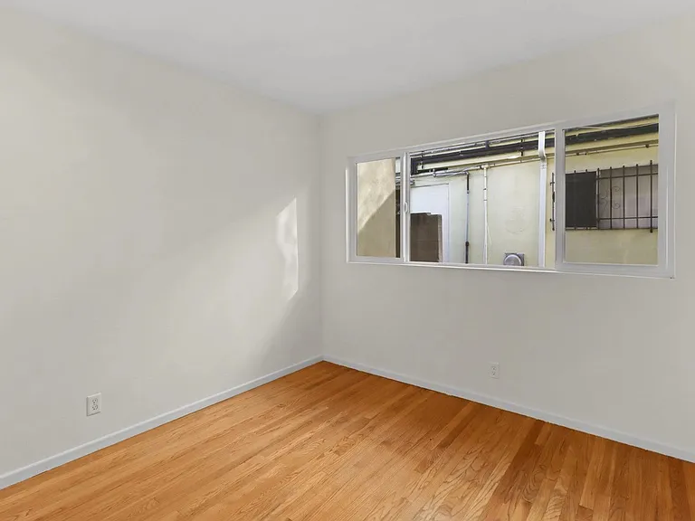 1444-1452 Colby Ave #1452-3 — Photo 16