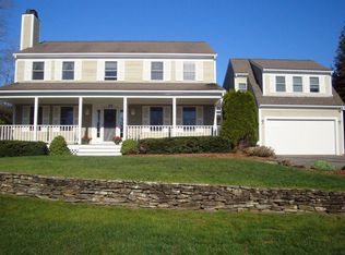 26 Morse Pond Rd, Falmouth, MA 02540