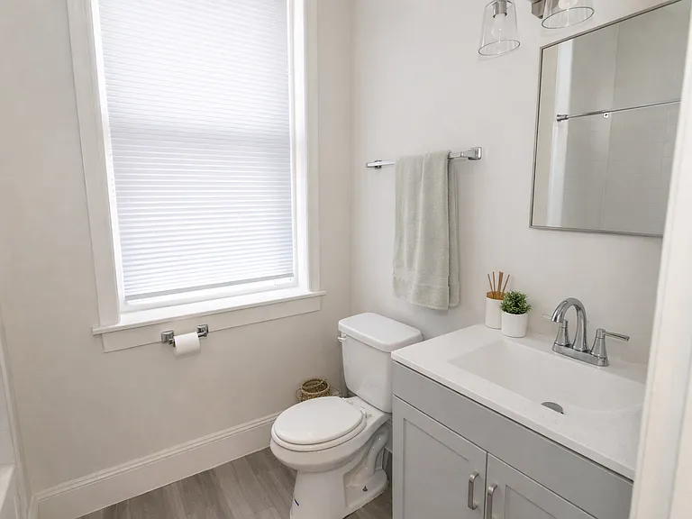 115 W Monument St #3R — Photo 7