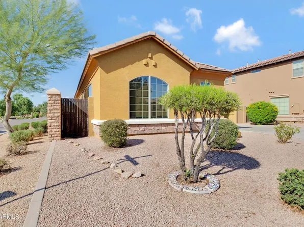 2968 E PALMDALE Lane, Gilbert, AZ 85298