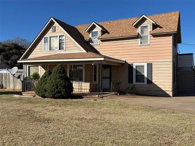1709 W Broadway Ave, Elk City, OK, 73644