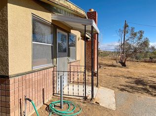 290 Delgada Ave, Landers, CA 92284