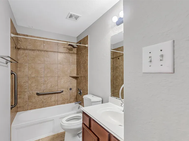 9934 Dragonfly Meadow Ct — Photo 23