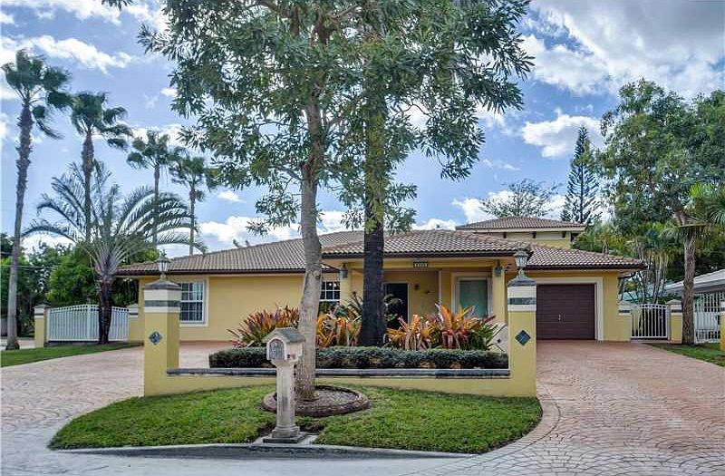 1st image of 9900 NW 27th St