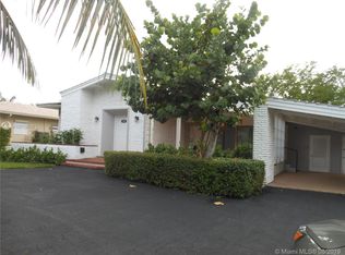 218 Park Dr, Bal Harbour, FL 33154