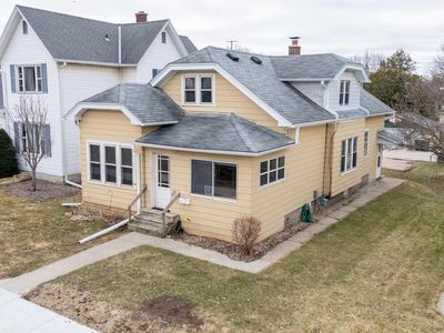 151 Edgewood LANE, West Bend, WI, 53095