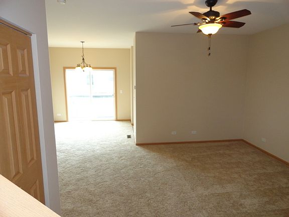 3rd image of 1496 Cambria Dr #209-4