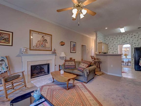 5th image of 776 Silver Sands Dr