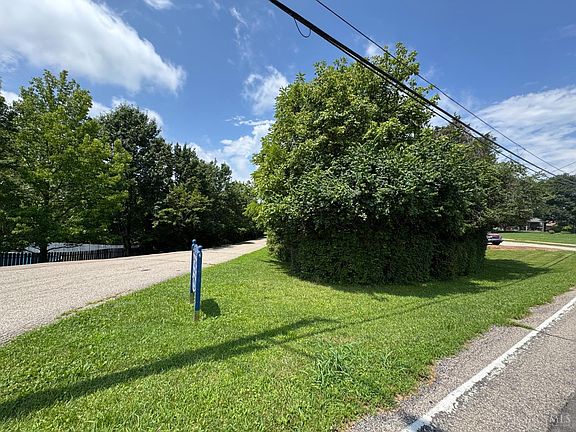 2nd image of 3987 Ebenezer Rd