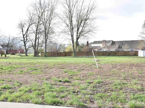 4631 Violet Dr, Evansville, IN 47725