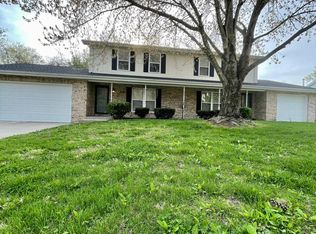 117 Christine Dr, Shiloh, IL 62221