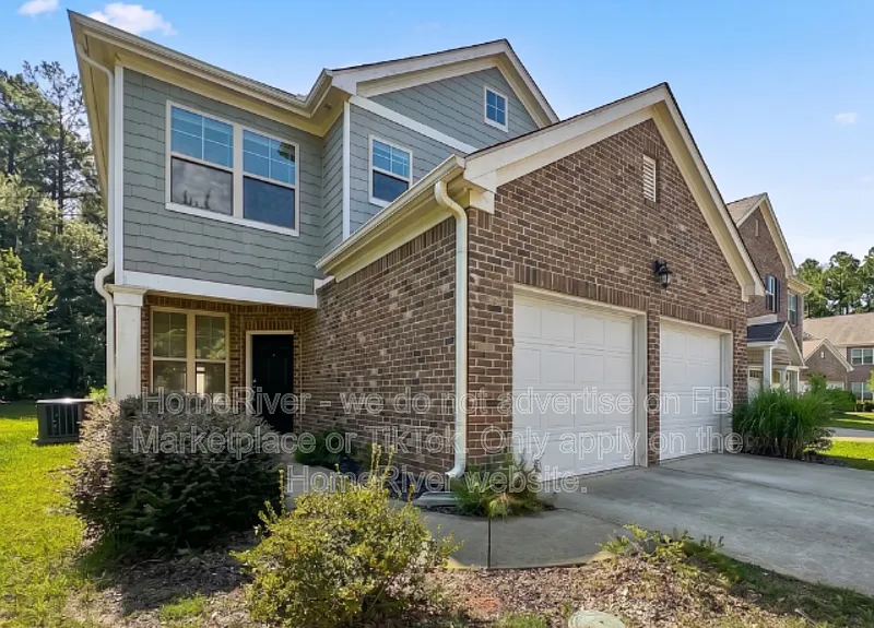 4 bed, 2.5 bath, 2147 sqft, $2,145 — Photo 1