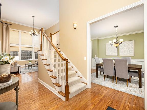 5th image of 6465 Brookview Dr