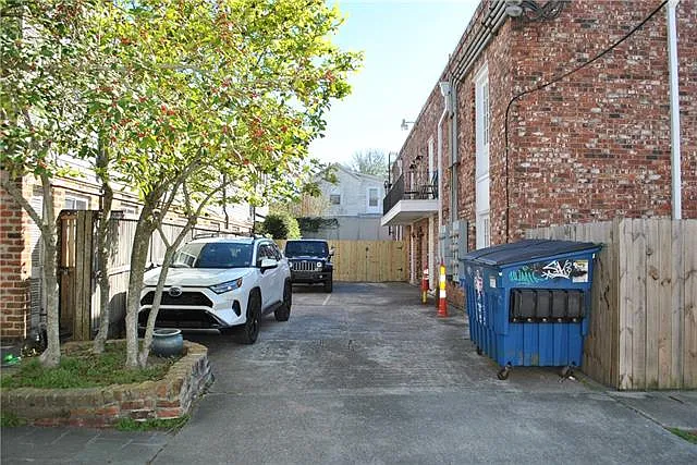 1419 Milan St #206 — Photo 31