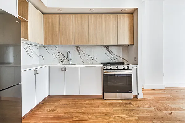 Kitchen, photo 1