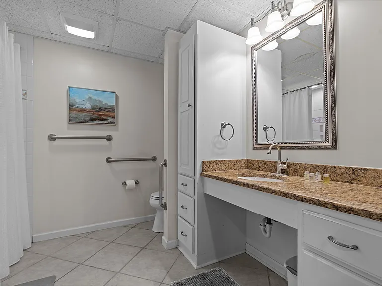949 S Bay Dr — Photo 7