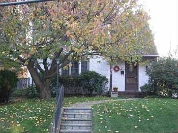 2nd image of 47 Rockland Pl