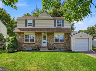 421 N Warminster Rd, Hatboro, PA 19040