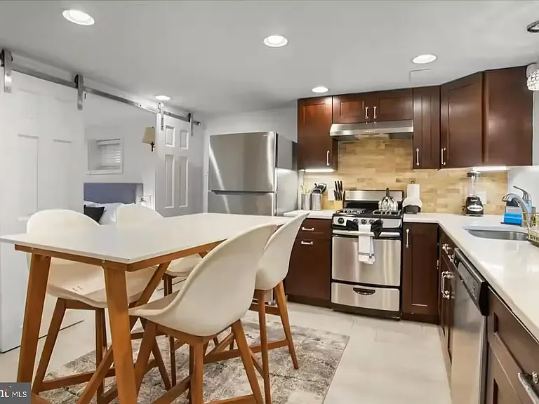 basement kitchen