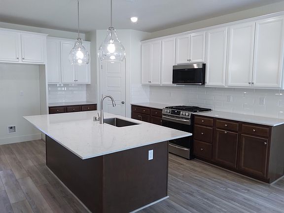 3rd image of 5855 E Pitt Ave