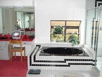 3rd image of 25625 Oaks Blvd