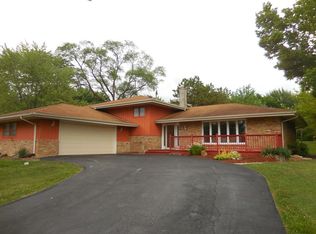 12839 S Ponderosa Dr, Palos Heights, IL 60463
