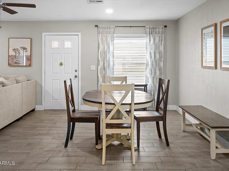 1211 W Palomino Dr — Photo 12