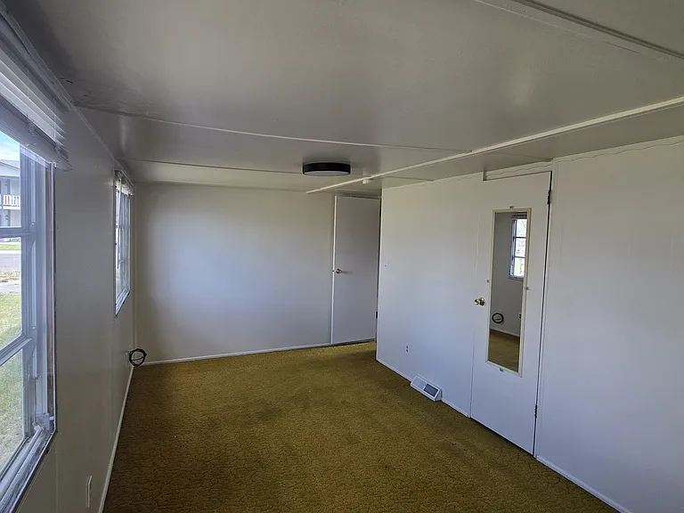 2620 Argyle St — Photo 7