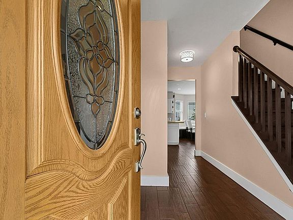 5th image of 5053 Stableton Dr