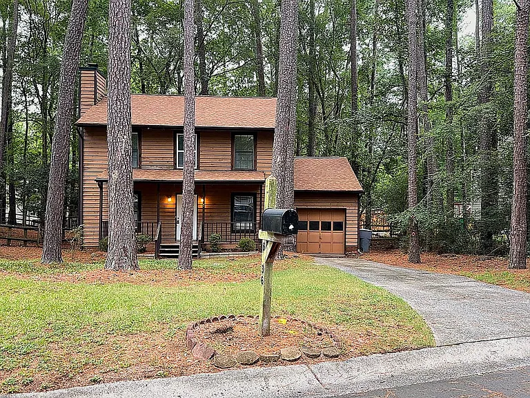 8336 Trail View Dr — Photo 1