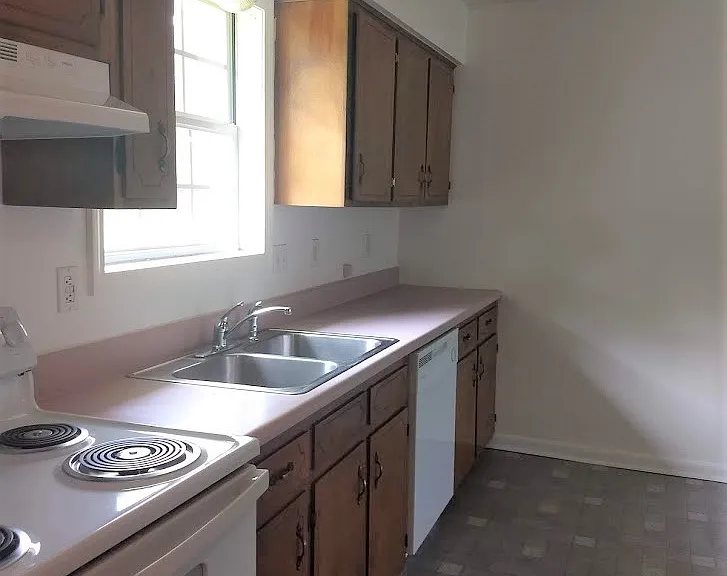 2405 Ryan Rd #1 — Photo 11