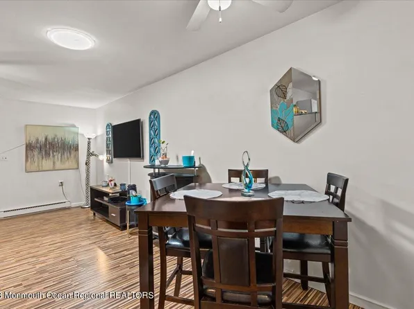 304C W Malvern Court, Lakewood, NJ 08701