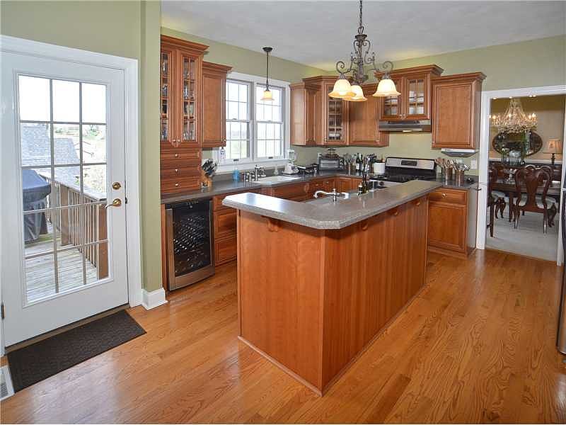 1109 Blackthorne Dr, PA 15644 Zillow