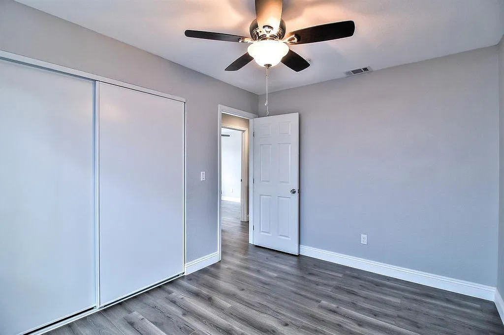 3 bed, 1420 sqft, $2,700 — Photo 3