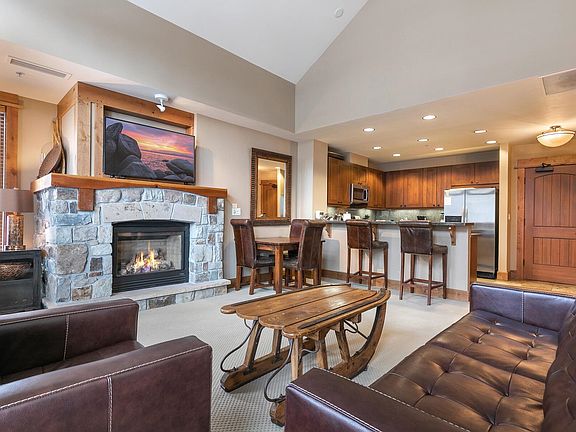 2nd image of 8001 Northstar Dr #411