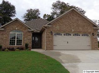 29061 Stonehenge Dr, Toney, AL 35773