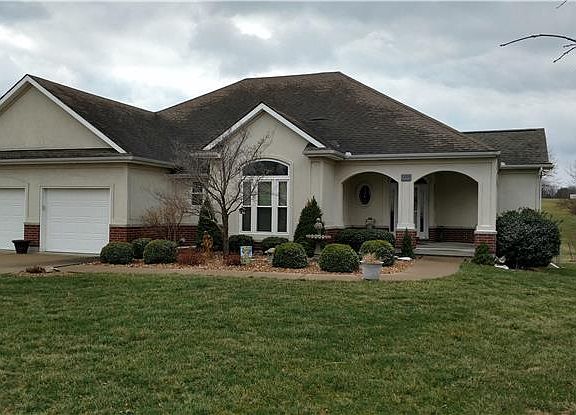 2nd image of 1309 Foxtail Dr