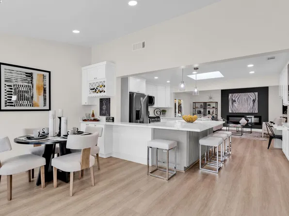 1882 Heidelberg Dr, Livermore, CA 94550