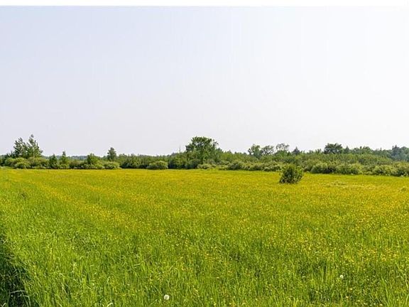 5th image of W74 Homestead Rd